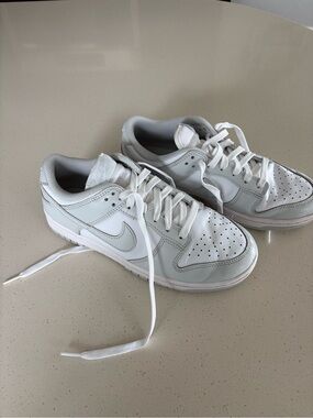 Nike women’s Dunks, size 7.5